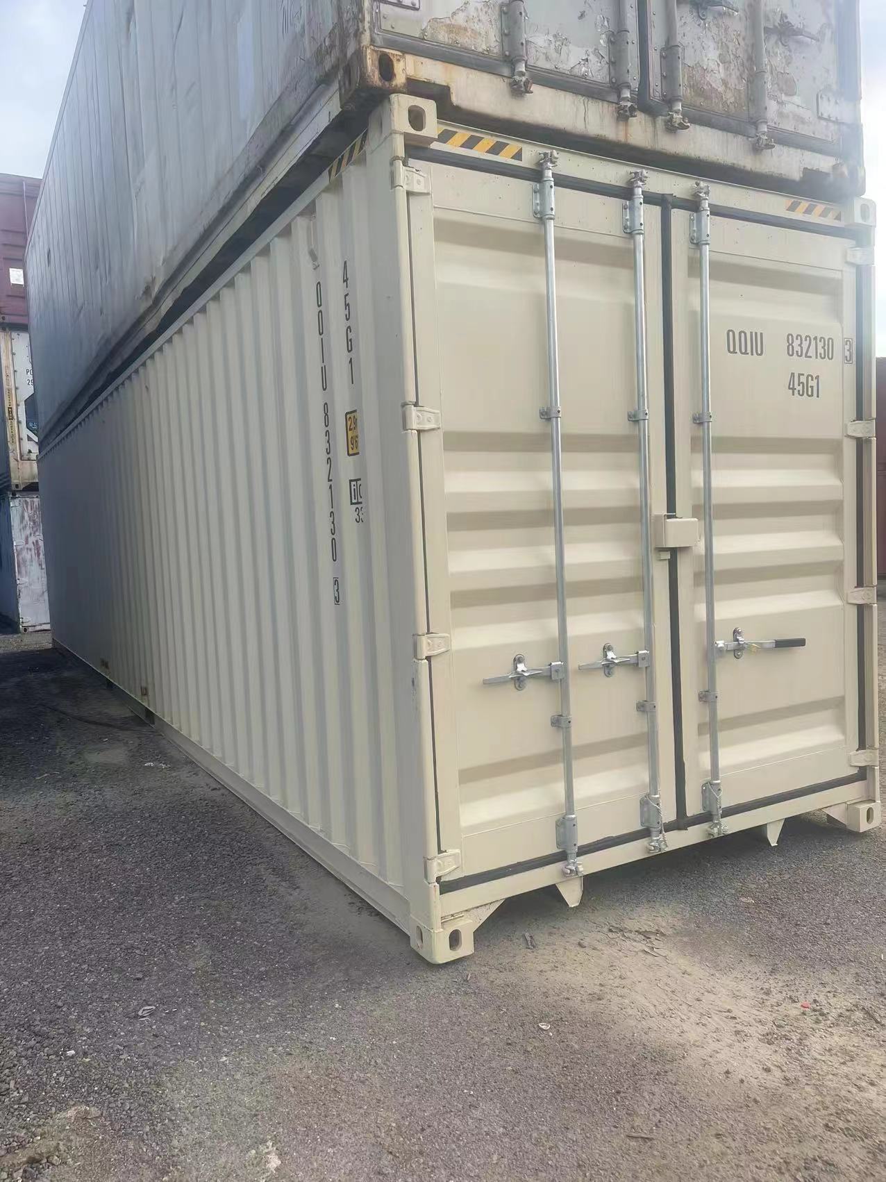 High cube shipping container